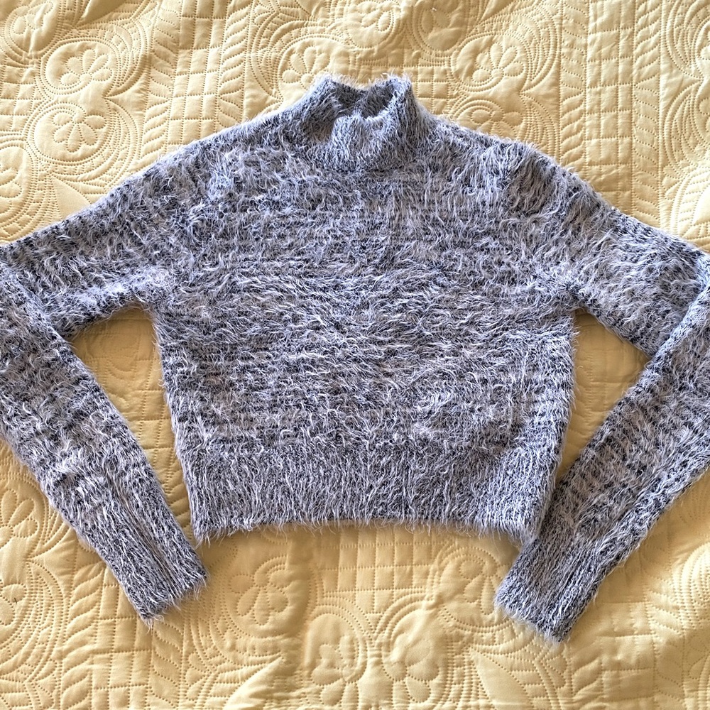 Express crop top